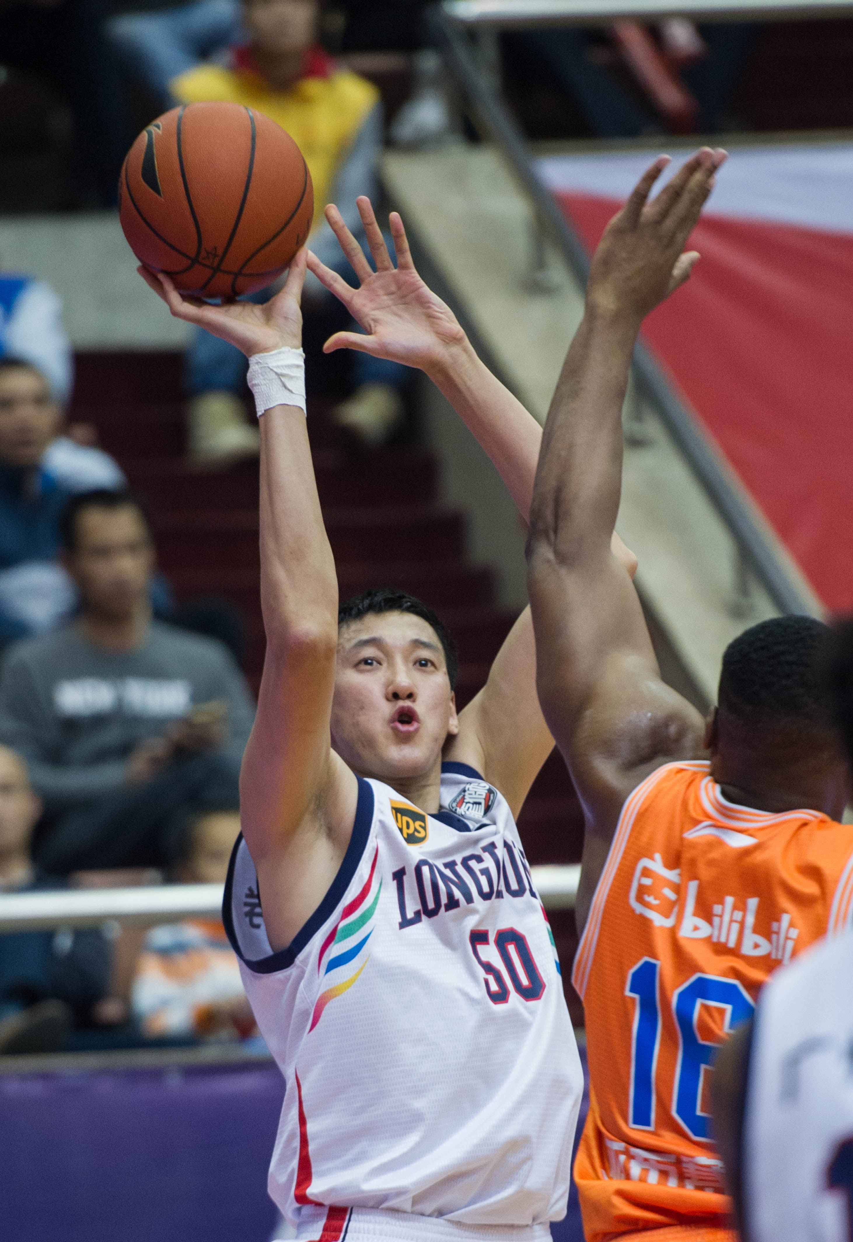 他同样通过 他同样通过